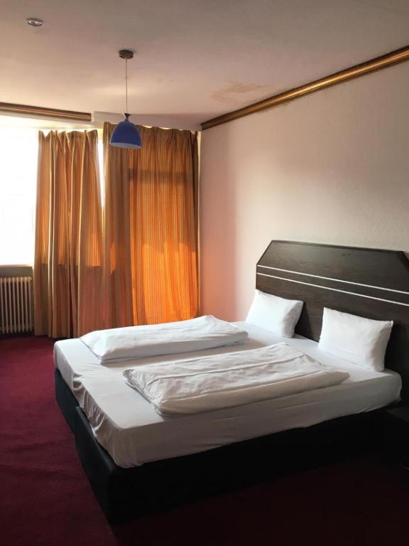Hotel Zollhof Wandsbek Markt Гамбург Экстерьер фото